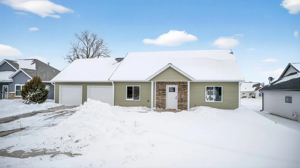 2164 Marvs Lane NE Stewartville, MN 55976