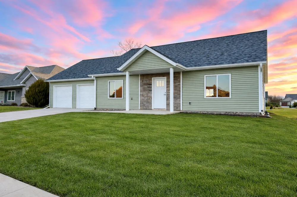 2164 Marvs Lane NE Stewartville, MN 55976