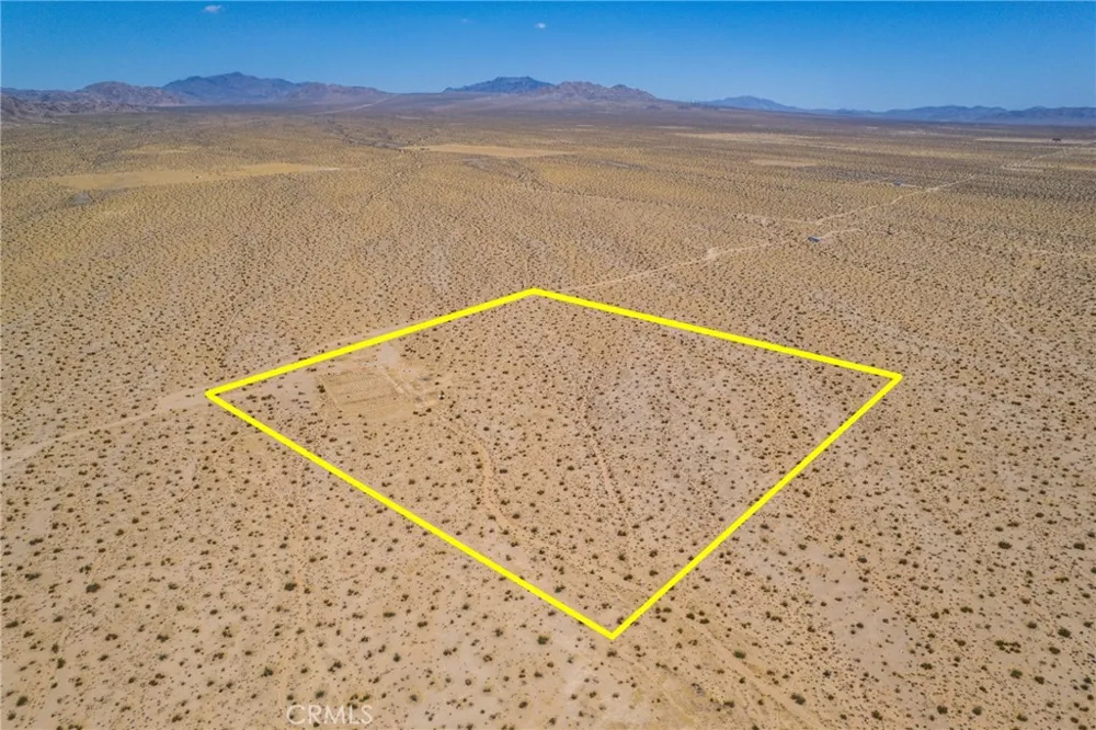 North Side Lucerne Valley, CA 92356