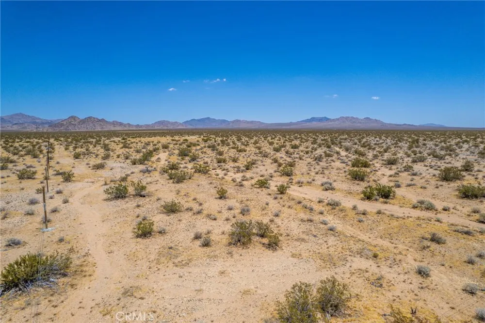 North Side Lucerne Valley, CA 92356