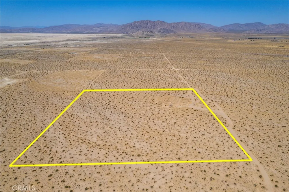 North Side Lucerne Valley, CA 92356