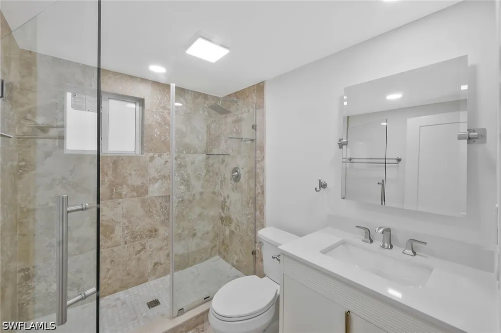 Oakley Avenue Fort Myers, FL 33901