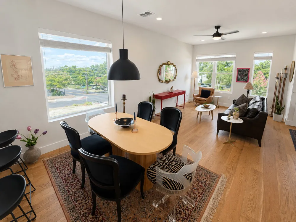 2108 Rosewood Avenue #B Austin, TX 78702
