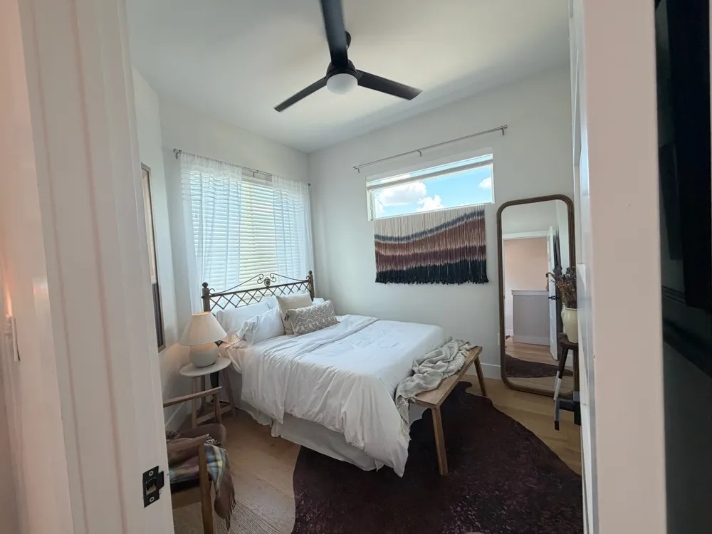 2108 Rosewood Avenue #B Austin, TX 78702