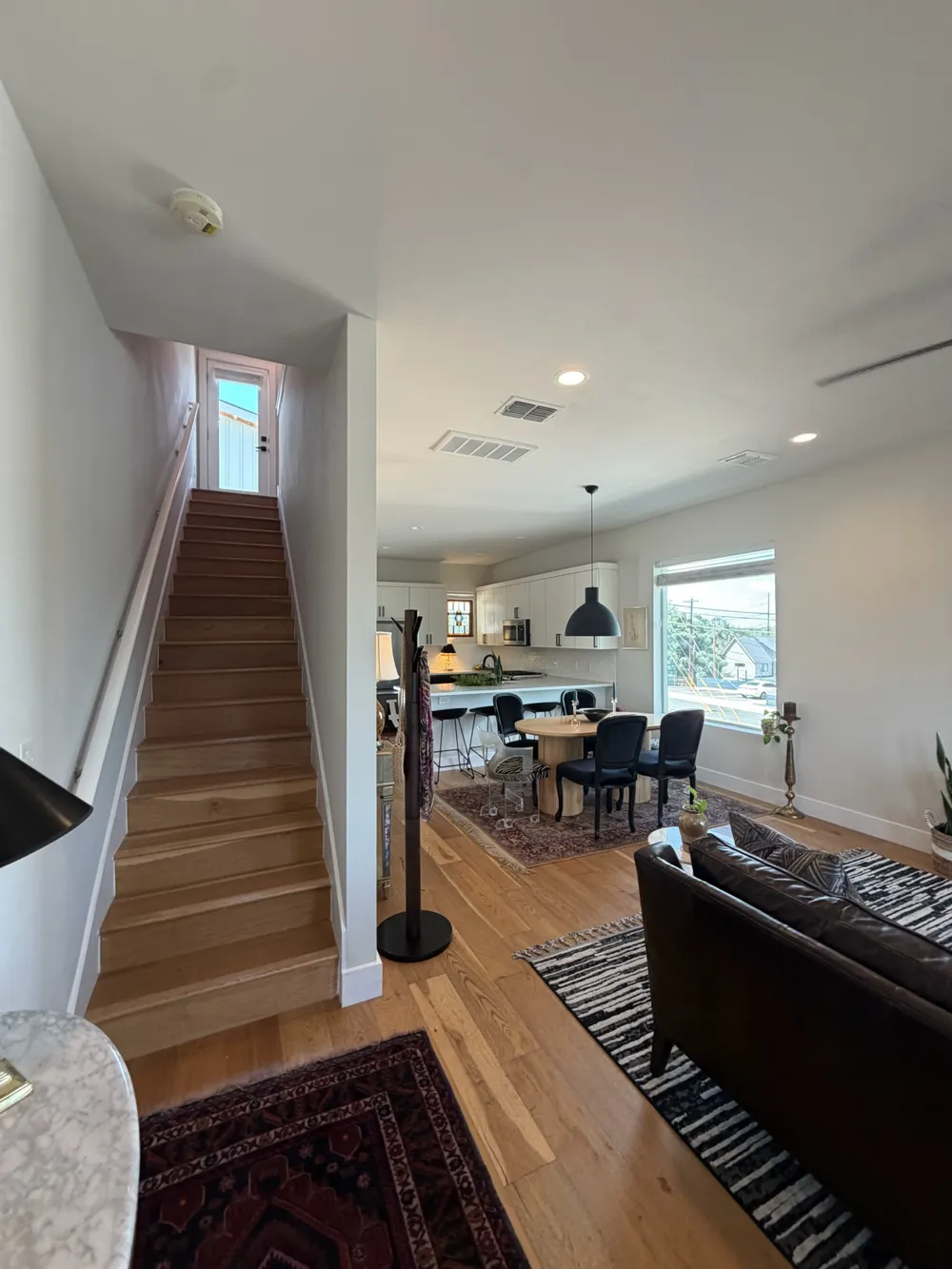 2108 Rosewood Avenue #B Austin, TX 78702