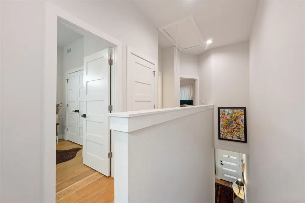 2108 Rosewood Avenue #B Austin, TX 78702