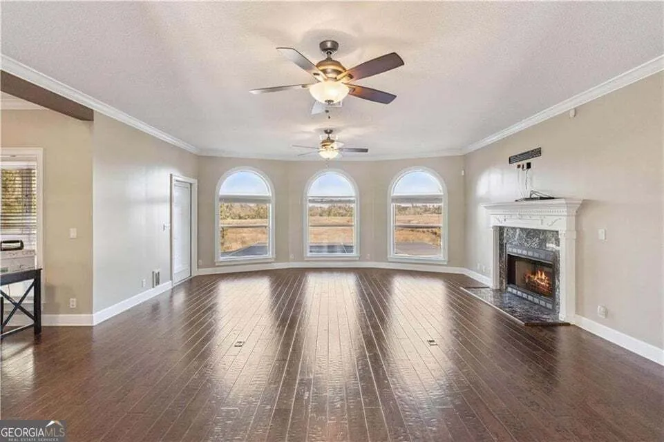 60 Laurel Grove RD Brunswick, GA 31523