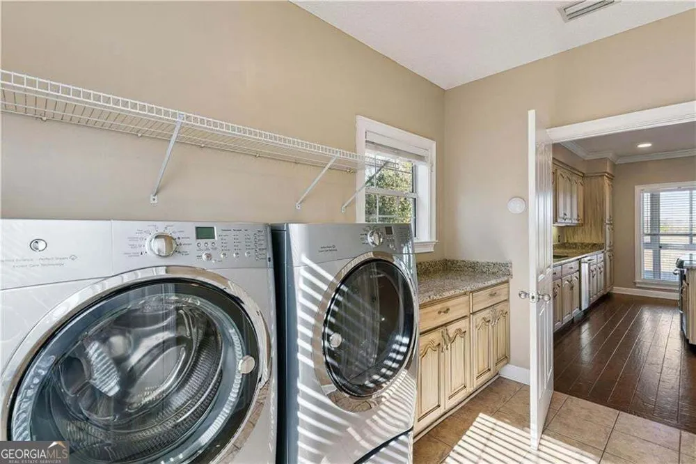 60 Laurel Grove RD Brunswick, GA 31523