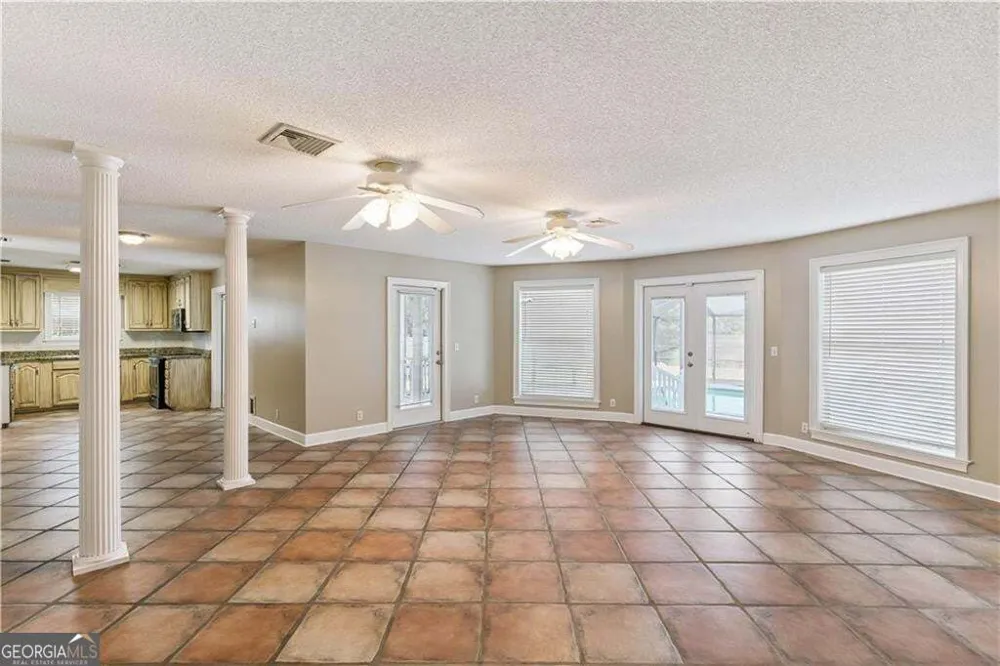 60 Laurel Grove RD Brunswick, GA 31523