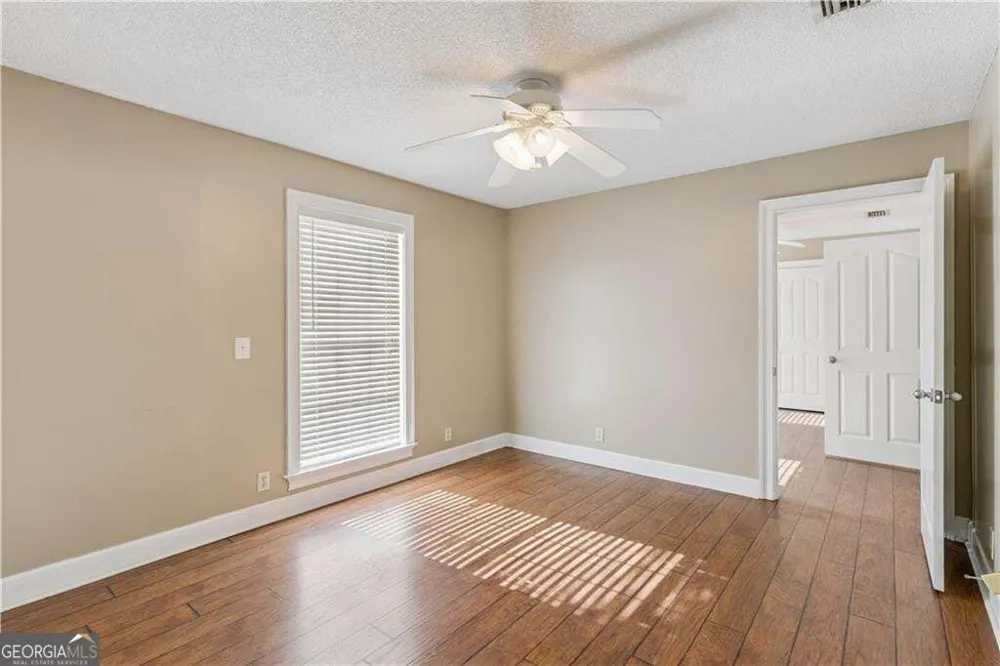 60 Laurel Grove RD Brunswick, GA 31523
