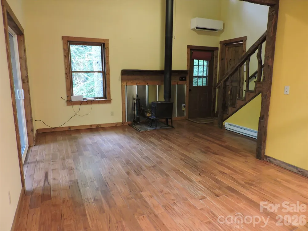 963 Melton Branch Road Bakersville, NC 28705