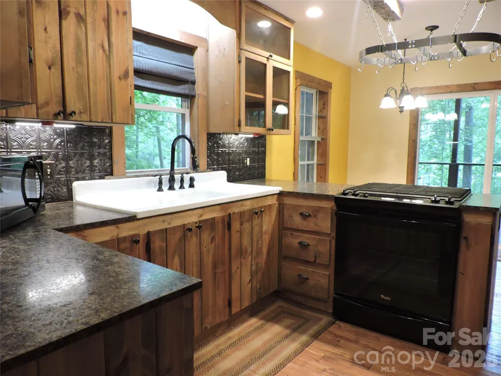 963 Melton Branch Road Bakersville, NC 28705