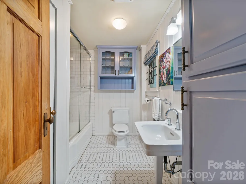 729 Bear Wallow Road Little Switzerland, NC 28749