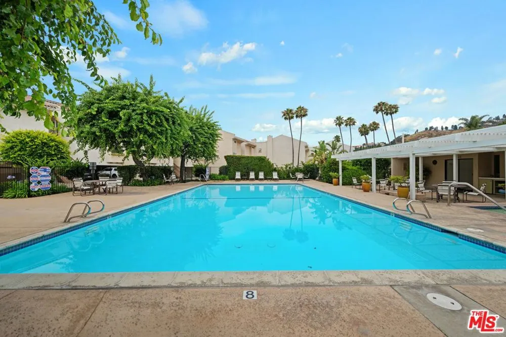 23908 De Ville Way #A Malibu, CA 90265