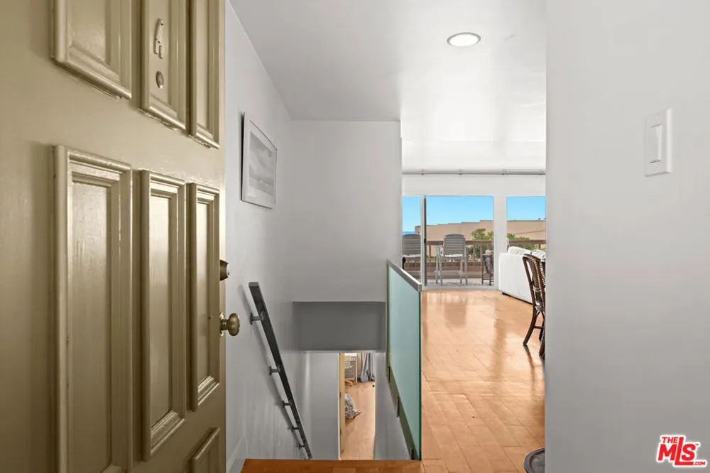 23908 De Ville Way #A Malibu, CA 90265