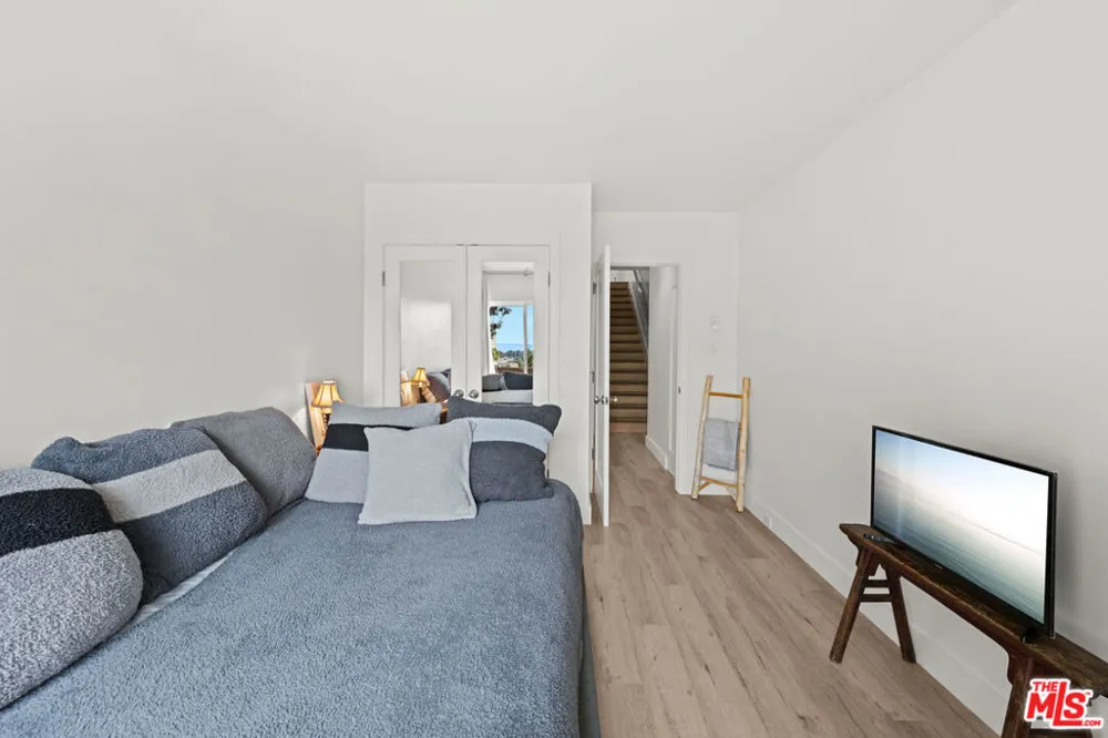 23908 De Ville Way #A Malibu, CA 90265