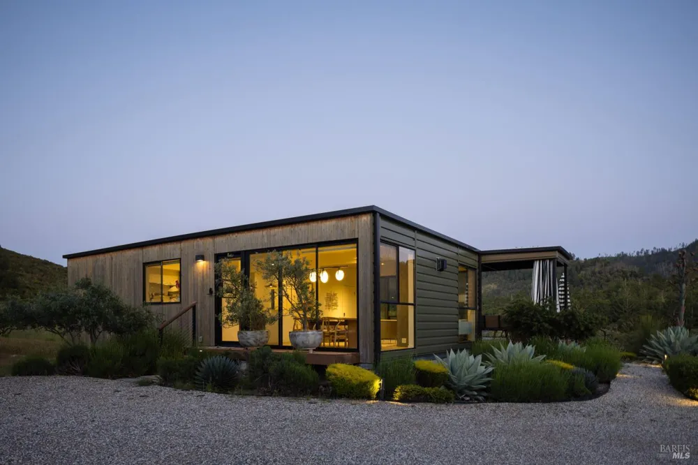 5850 Sharp Road Calistoga, CA 94515