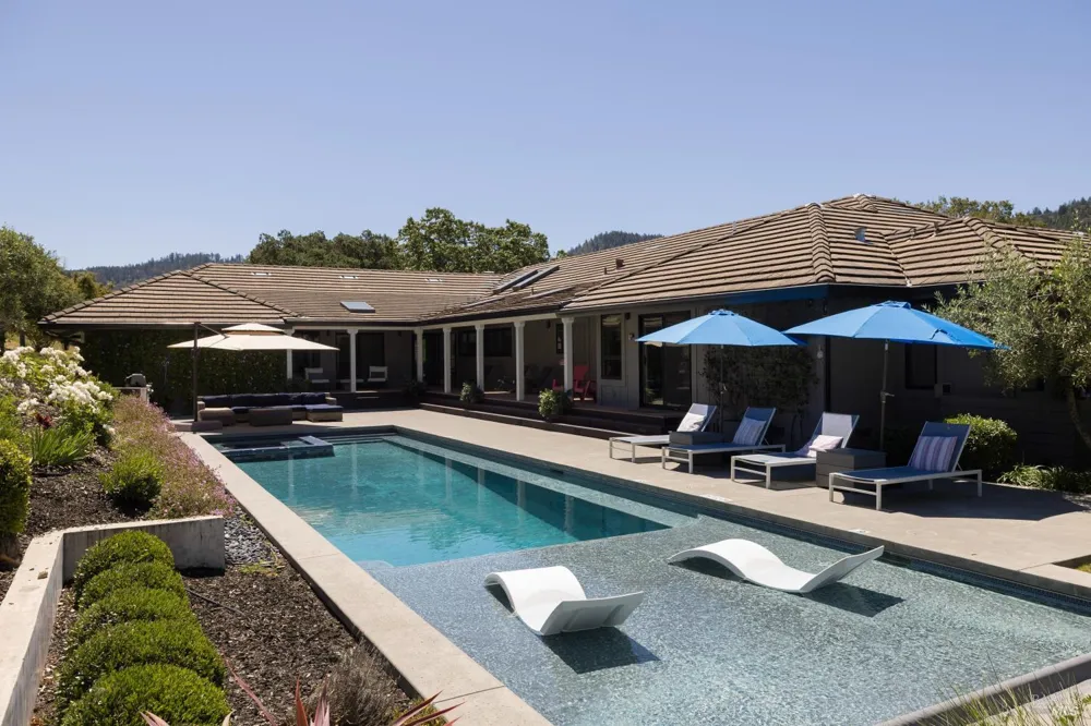 5850 Sharp Road Calistoga, CA 94515