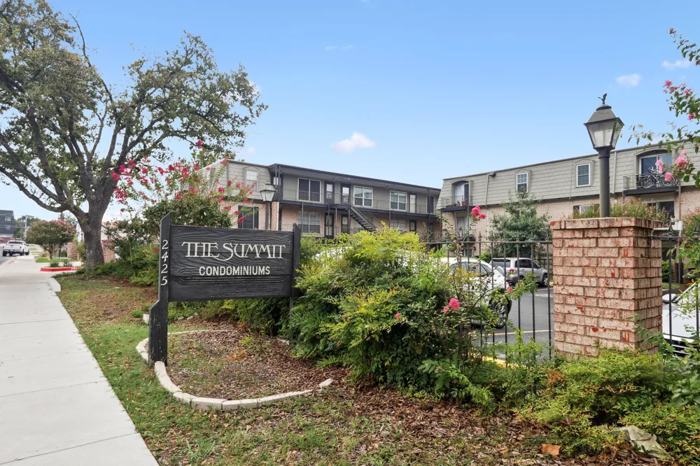2425 Ashdale Drive #89 Austin, TX 78757