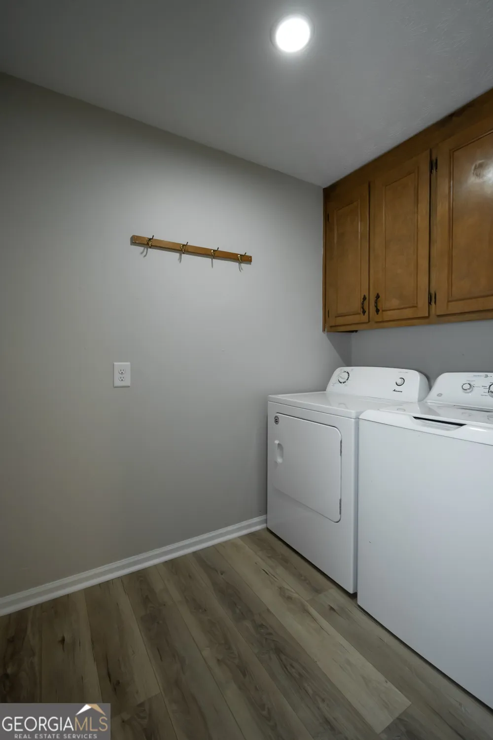 1051 Crooked Creek RD Watkinsville, GA 30677