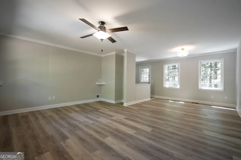 1051 Crooked Creek RD Watkinsville, GA 30677