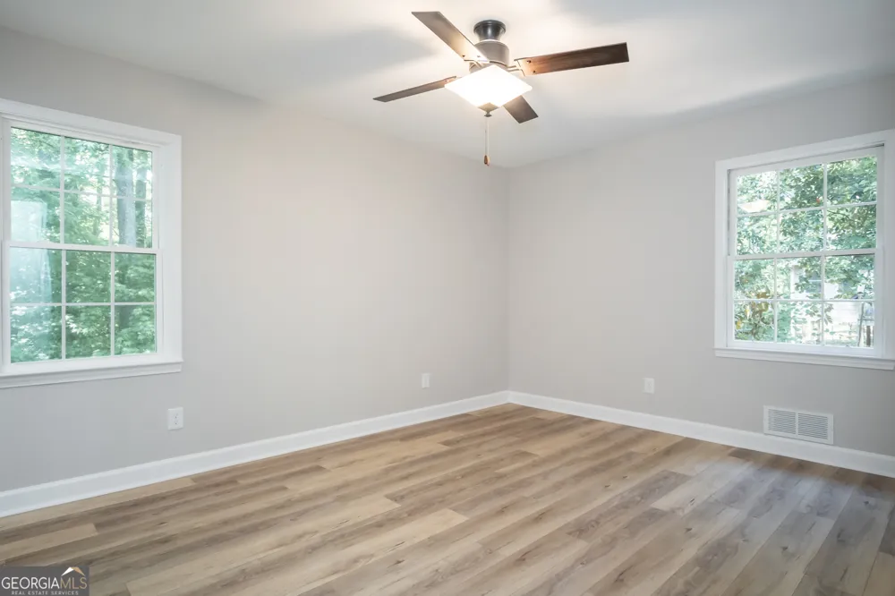 1051 Crooked Creek RD Watkinsville, GA 30677