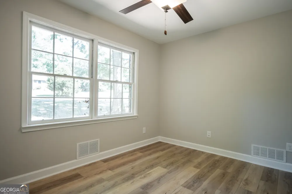 1051 Crooked Creek RD Watkinsville, GA 30677