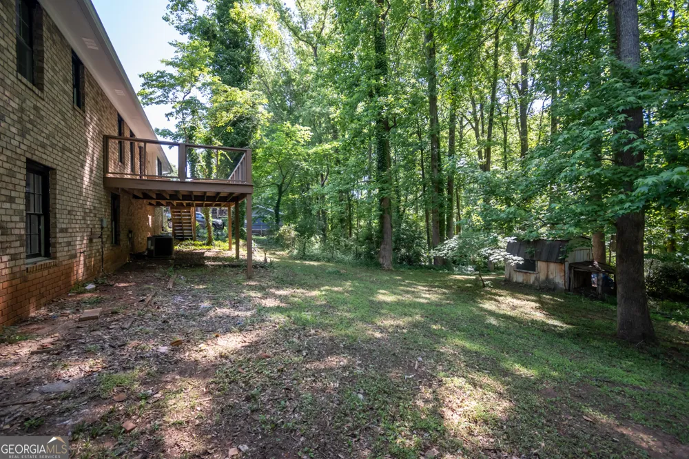 1051 Crooked Creek RD Watkinsville, GA 30677