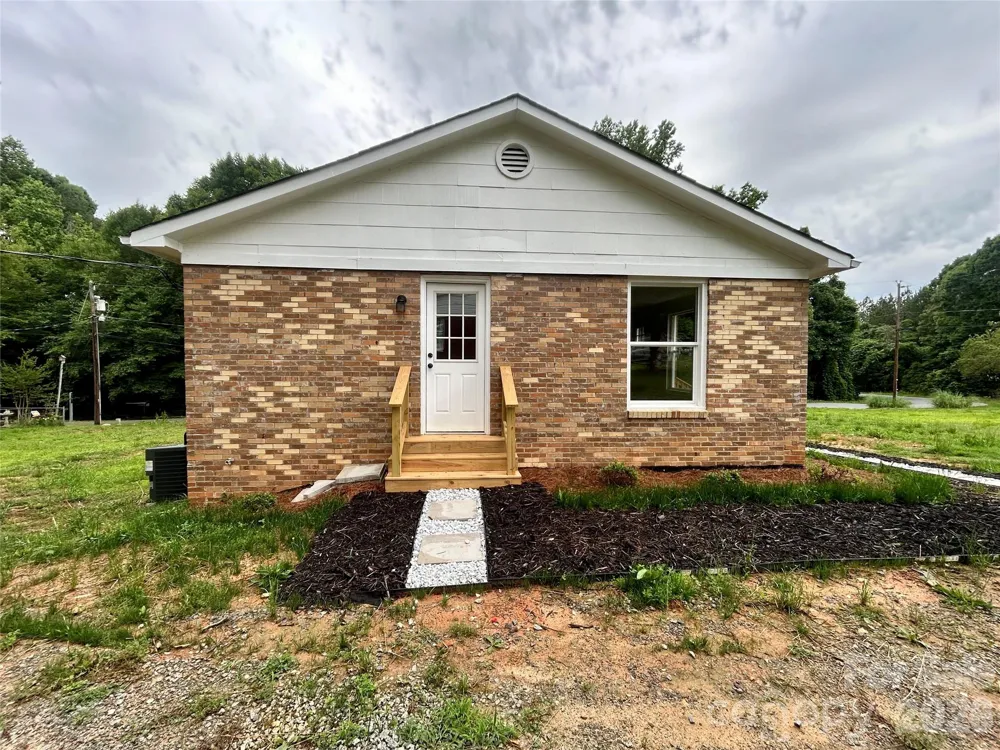 400 Ponderosa Road #14 Stanley, NC 28164