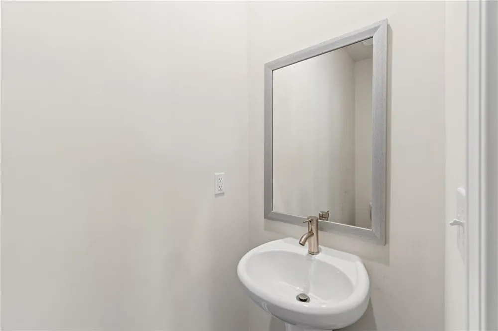 8333 Columbia Court Palmetto, GA 30268