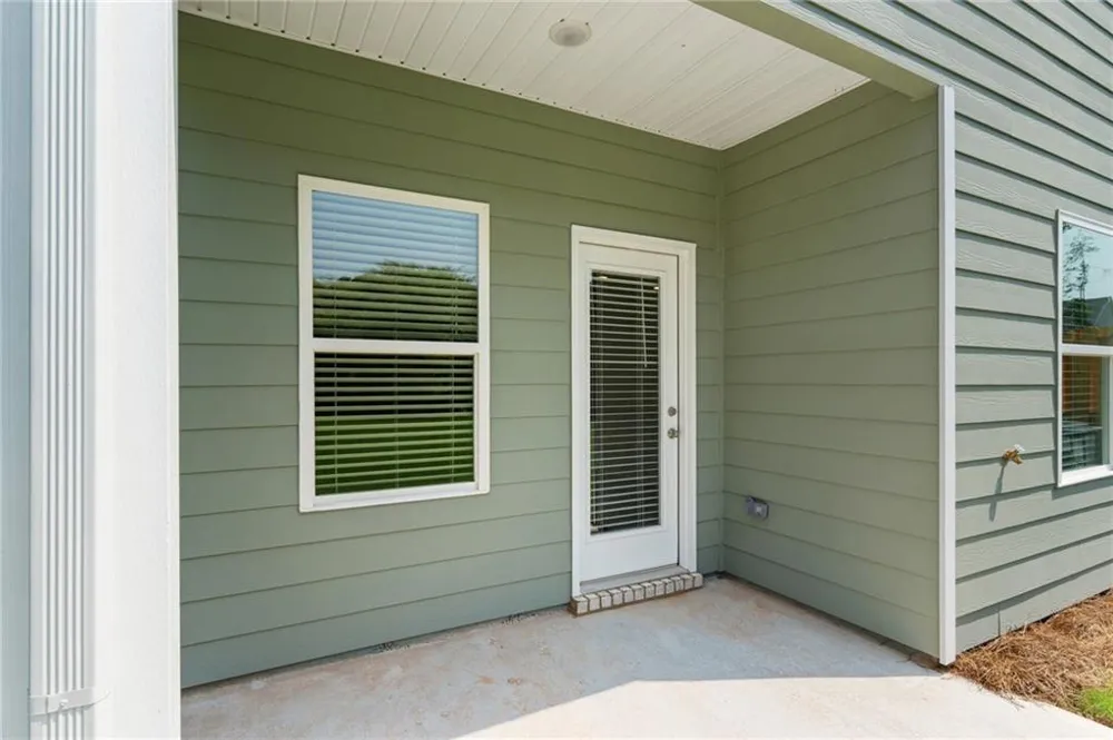 8333 Columbia Court Palmetto, GA 30268