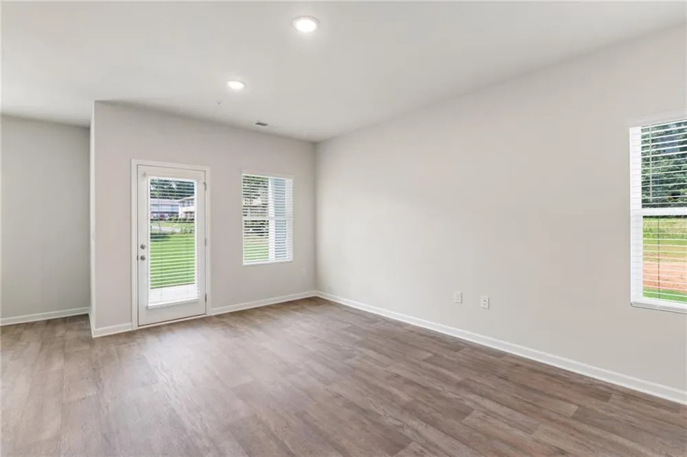 8333 Columbia Court Palmetto, GA 30268