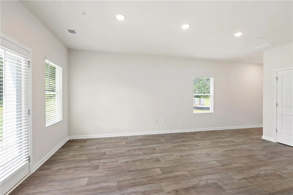 8333 Columbia Court Palmetto, GA 30268