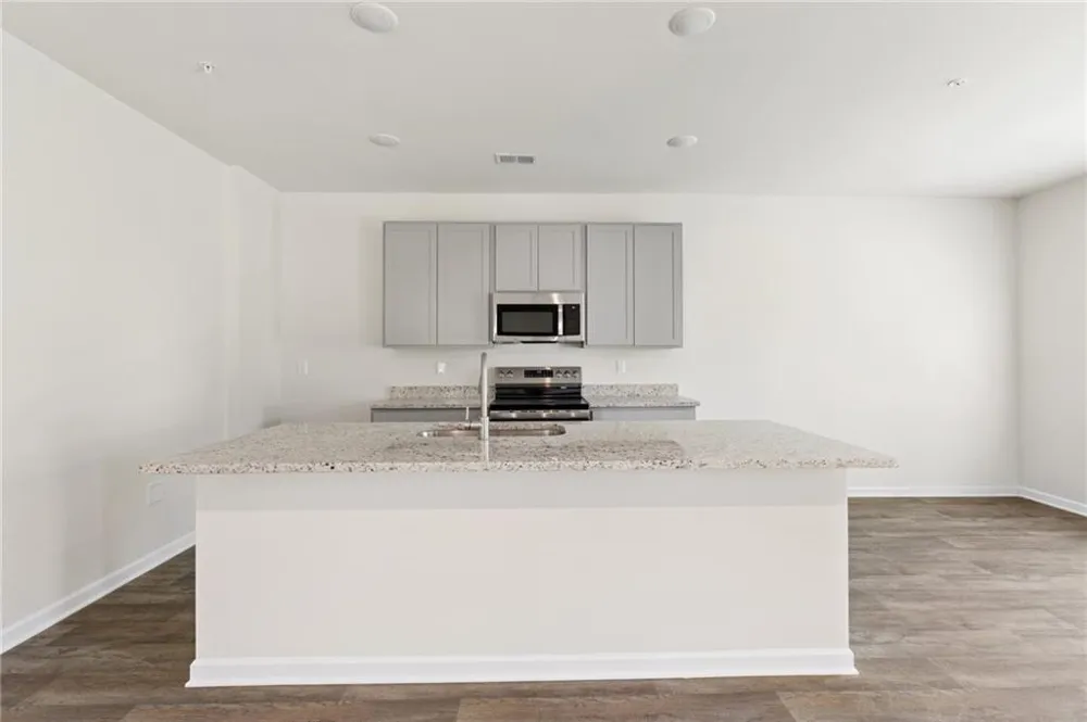 8333 Columbia Court Palmetto, GA 30268
