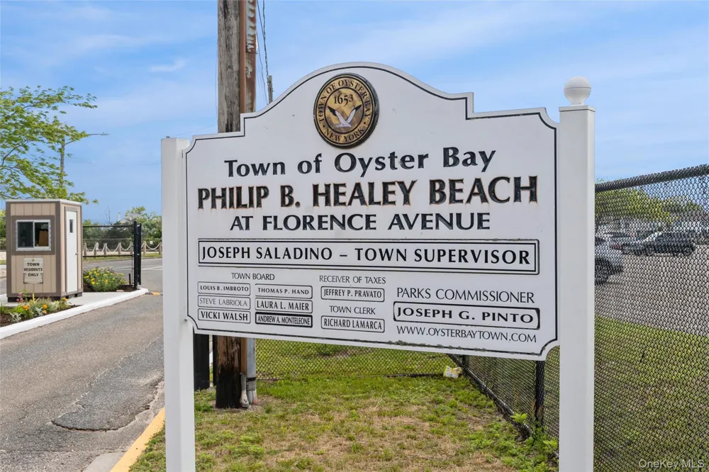 5 Division Avenue Massapequa, NY 11758