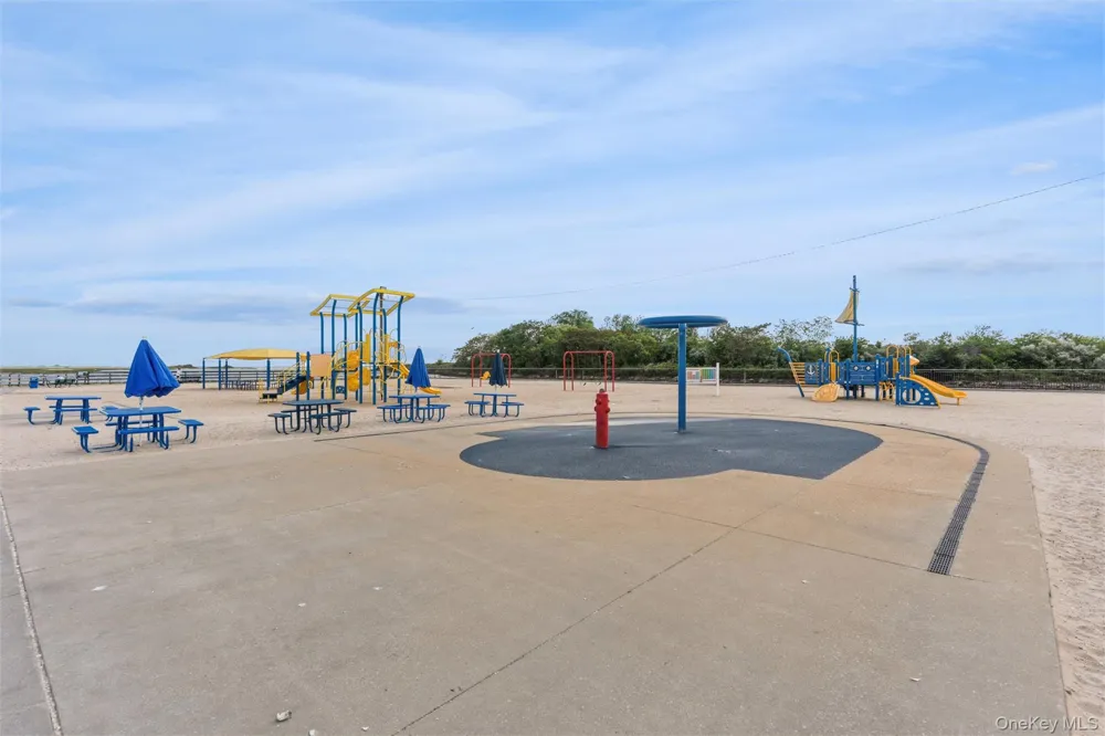 5 Division Avenue Massapequa, NY 11758