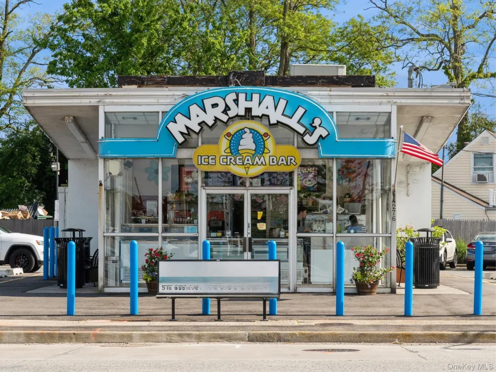 5 Division Avenue Massapequa, NY 11758