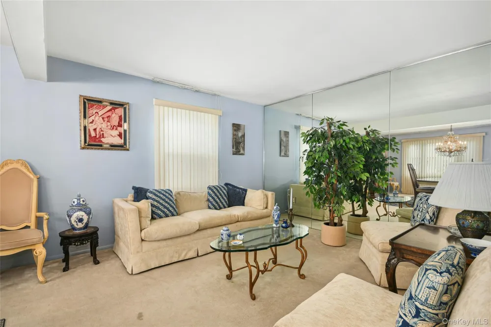 16 Sycamore Lane Levittown, NY 11756