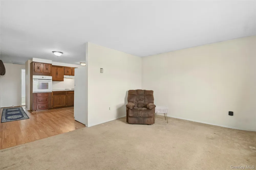 16 Sycamore Lane Levittown, NY 11756