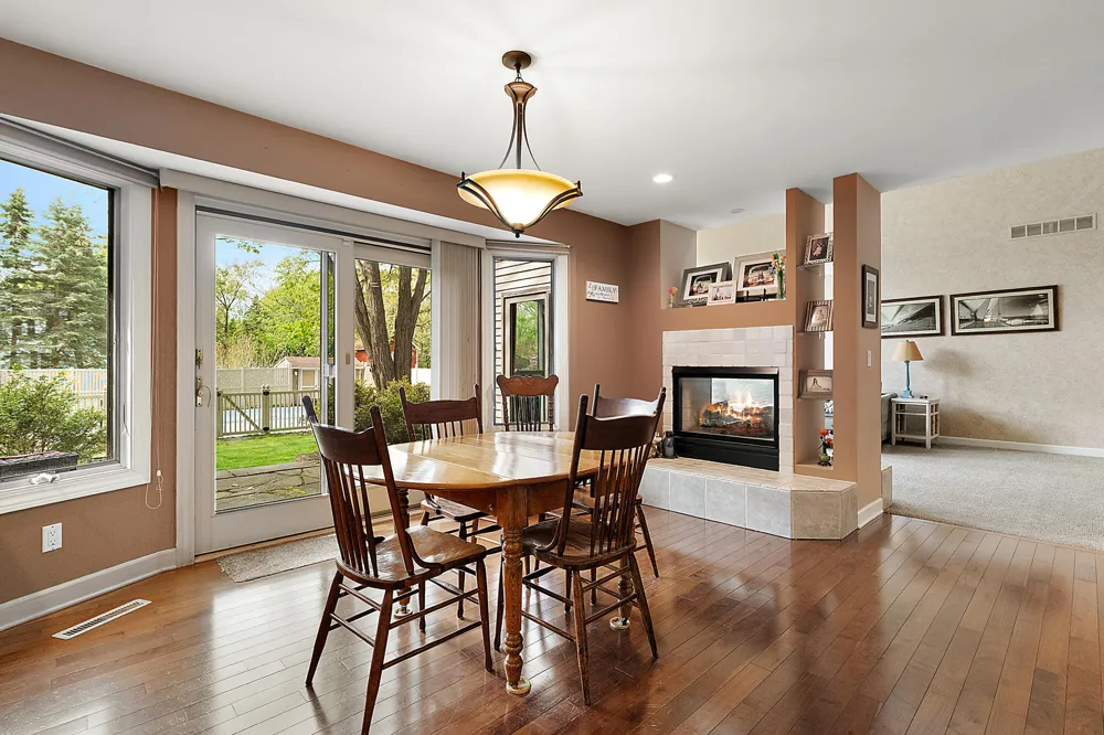 2110 Wooded Way Stevensville, MI 49127
