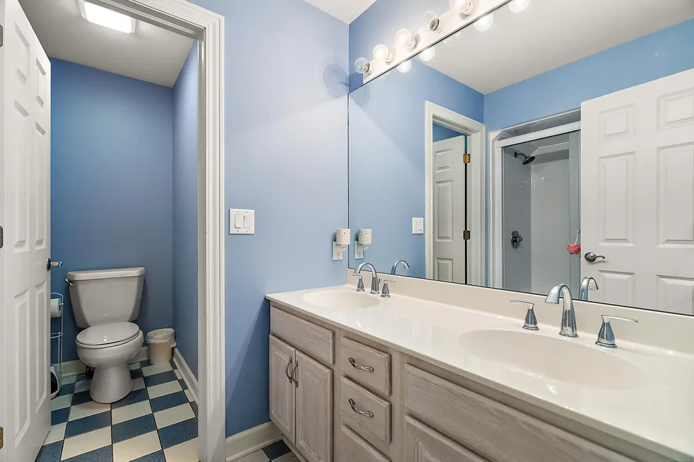 2110 Wooded Way Stevensville, MI 49127