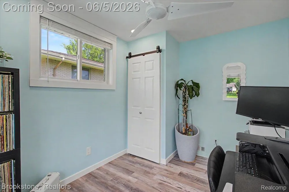 3378 Kingsway Drive Highland Charter Township, MI 48356