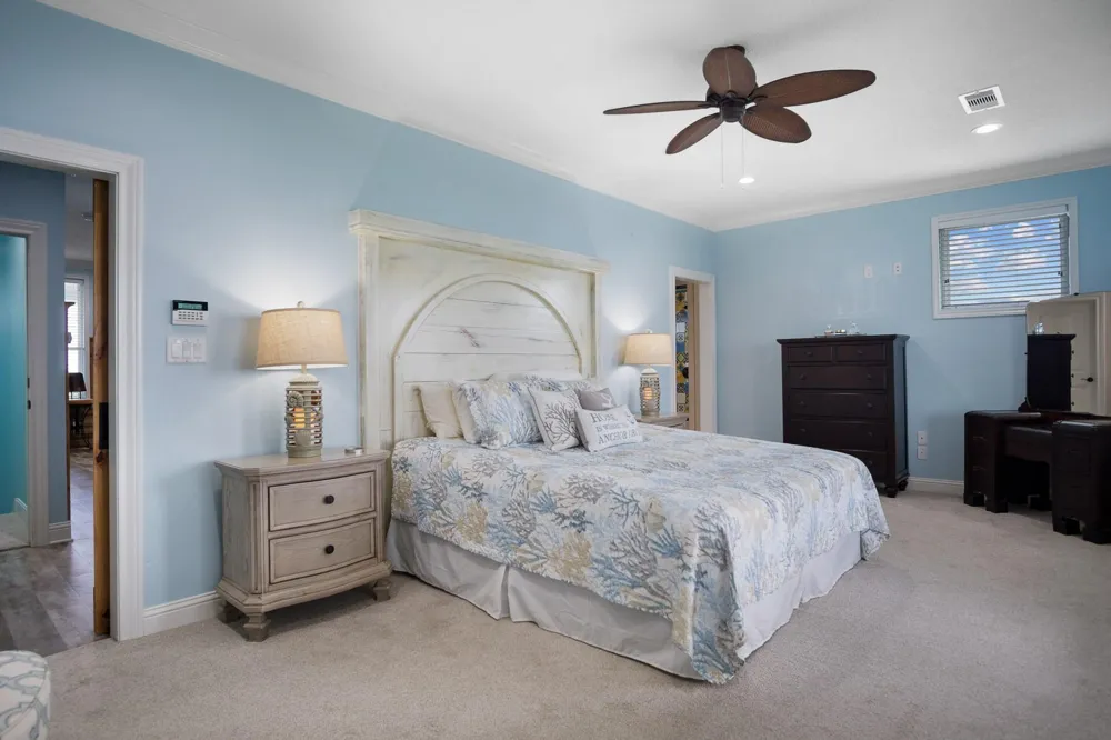 810 4th Street Port Bolivar, TX 77650