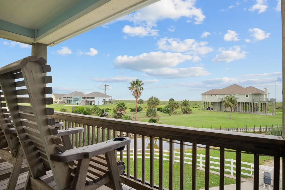 810 4th Street Port Bolivar, TX 77650