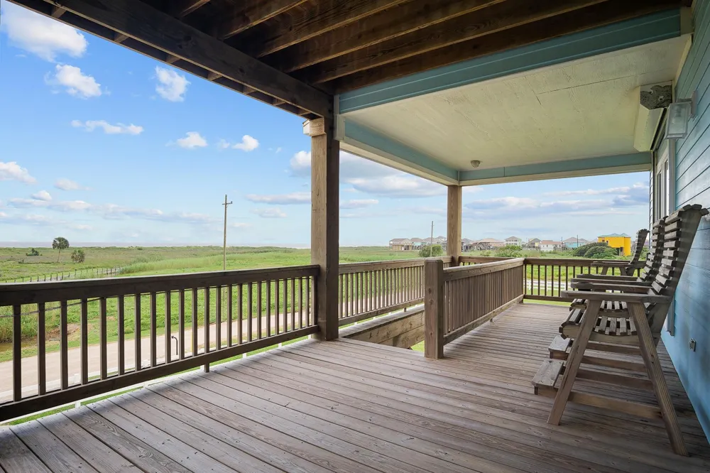 810 4th Street Port Bolivar, TX 77650