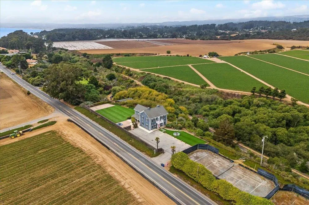 1258 San Andreas Road Watsonville, CA 95076