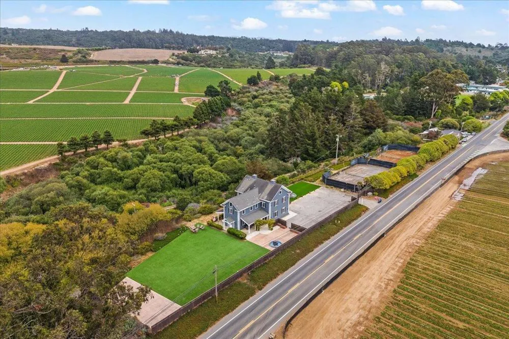 1258 San Andreas Road Watsonville, CA 95076