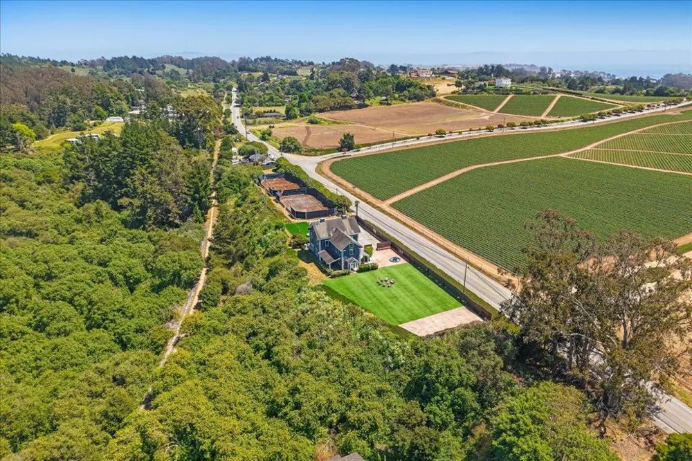 1258 San Andreas Road Watsonville, CA 95076