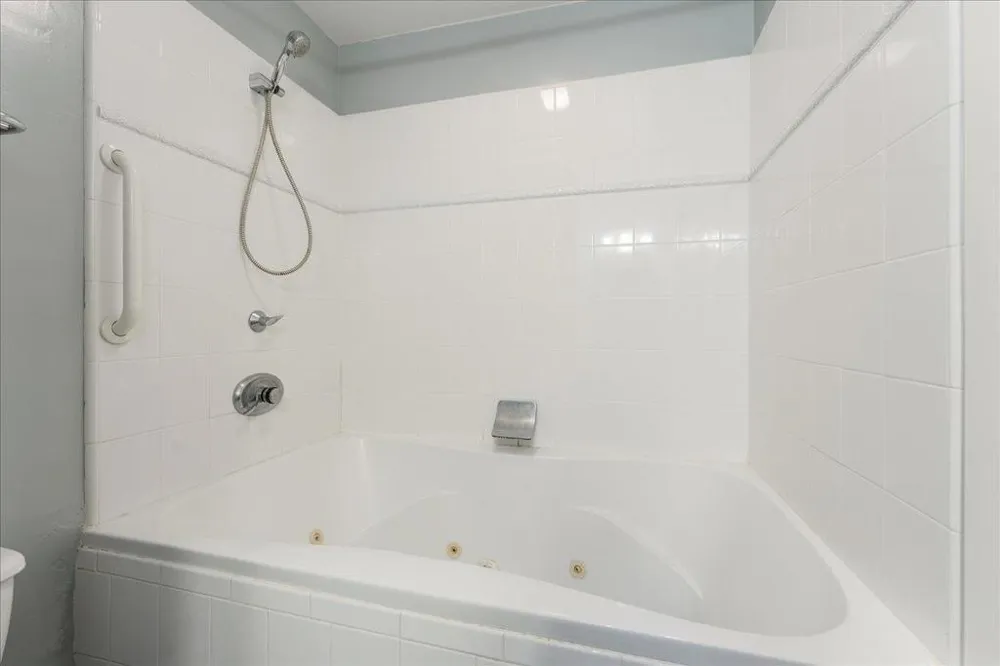 1258 San Andreas Road Watsonville, CA 95076