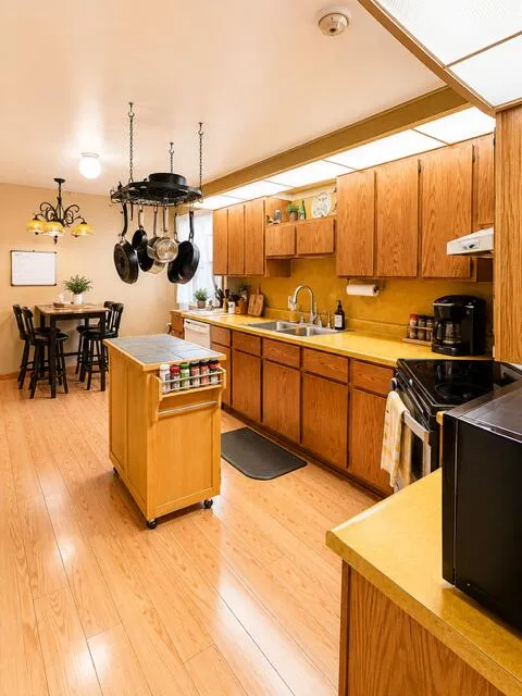 1031 Newaygo Road Casnovia Township, MI 49303
